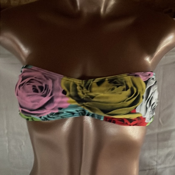 Volcom Bikini Top - Picture 3 of 8